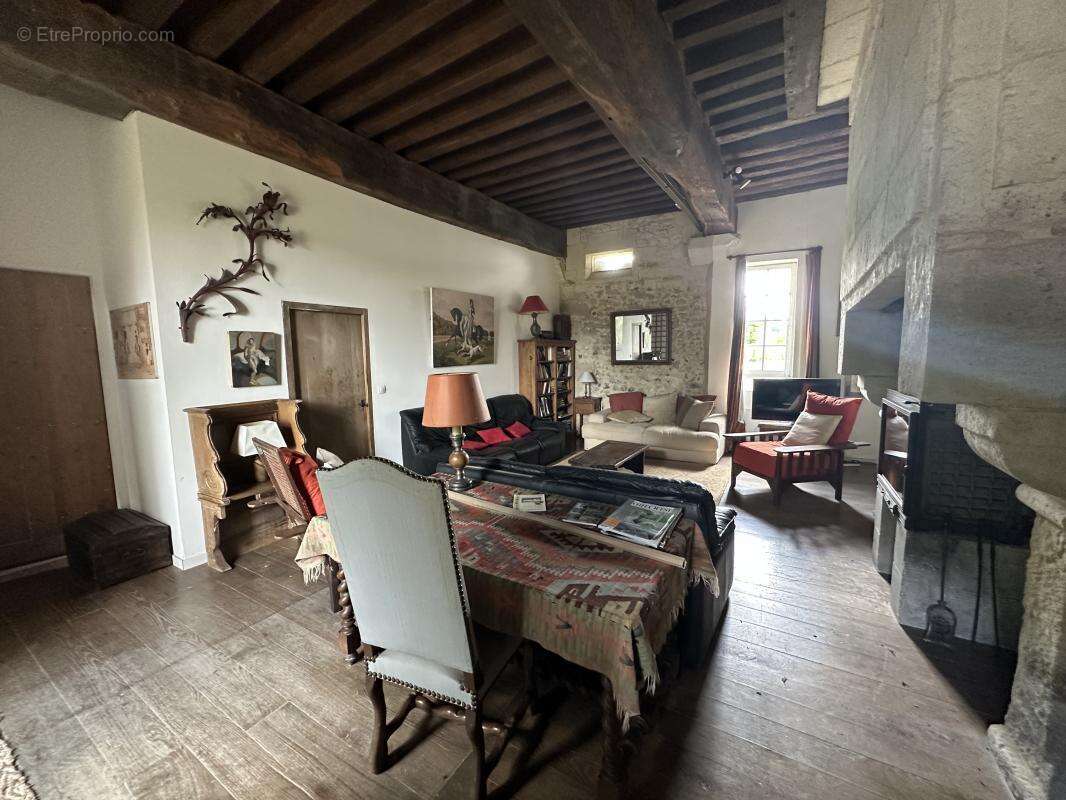 Maison à PONT-L'EVEQUE