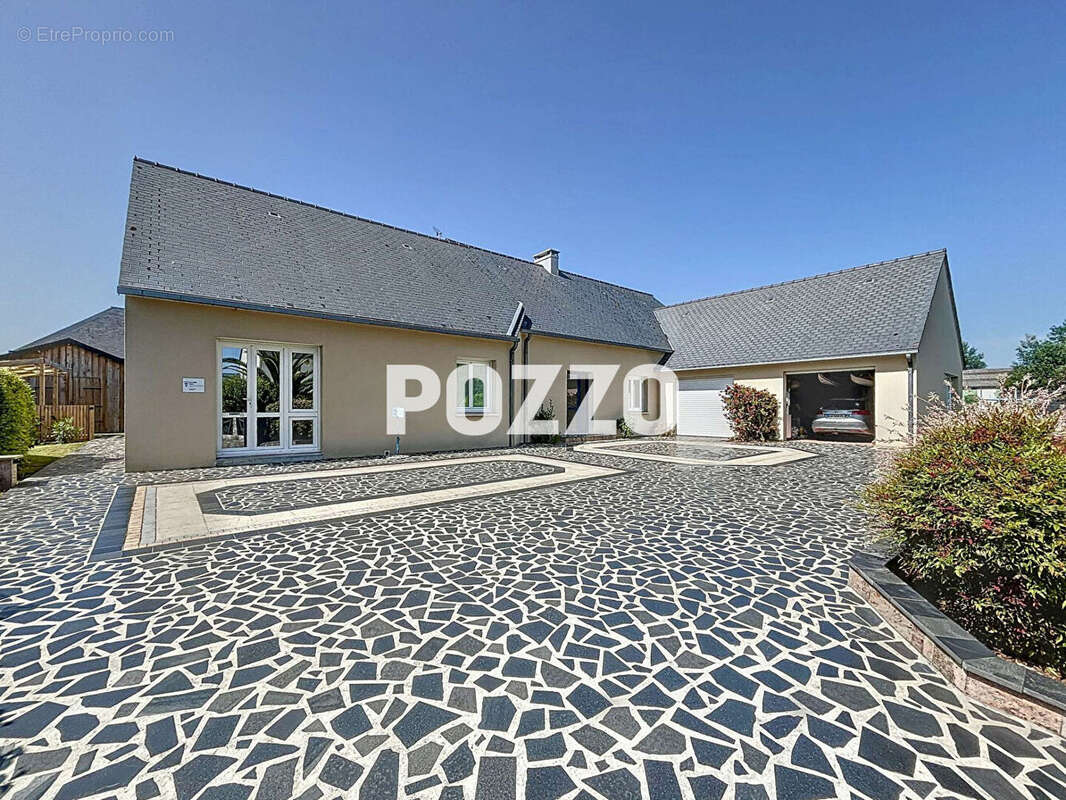 Maison à BREVILLE-SUR-MER