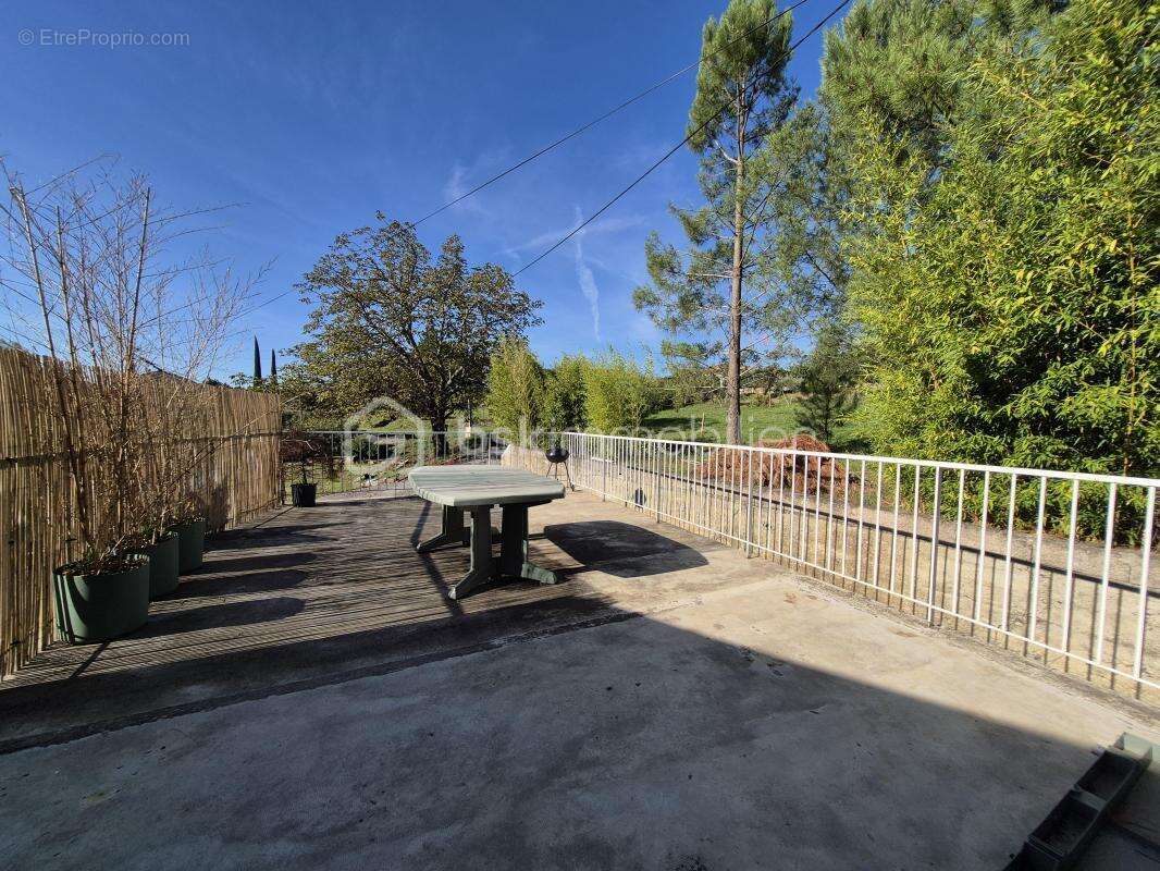 Maison à LACHAPELLE-SOUS-AUBENAS