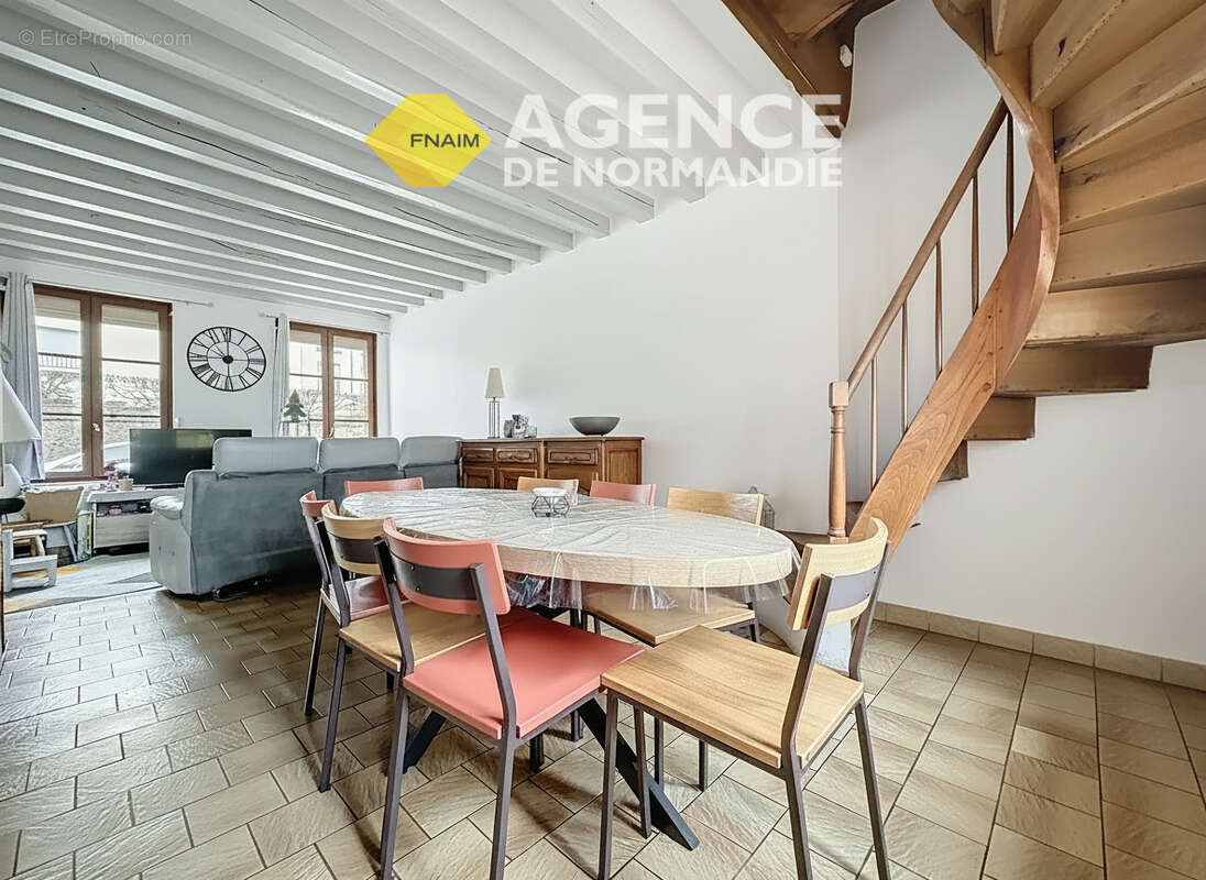 Maison à VILLERS-EN-OUCHE