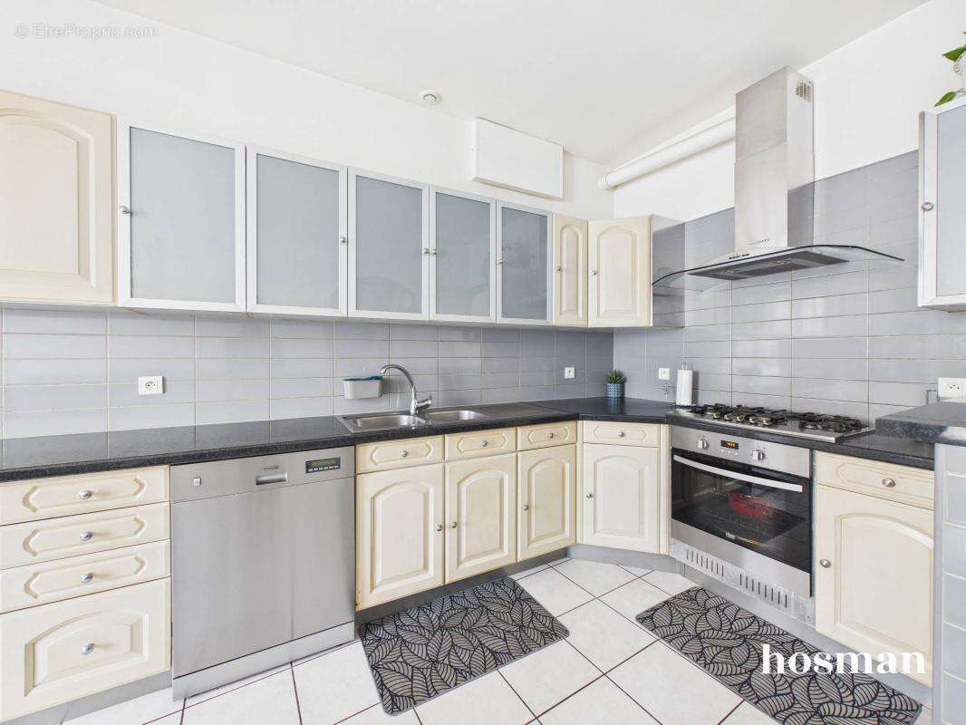 Maison à CARBON-BLANC