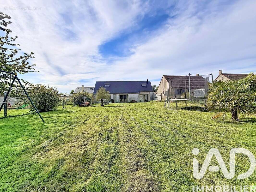 Maison 133 m² à Fontenay-Sur-Eure  - photo 2