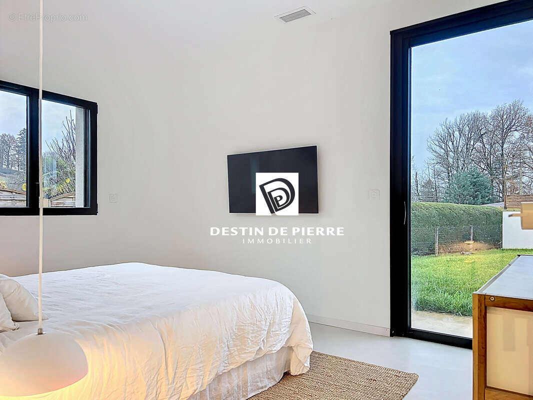 Maison à SAINT-MEXANT