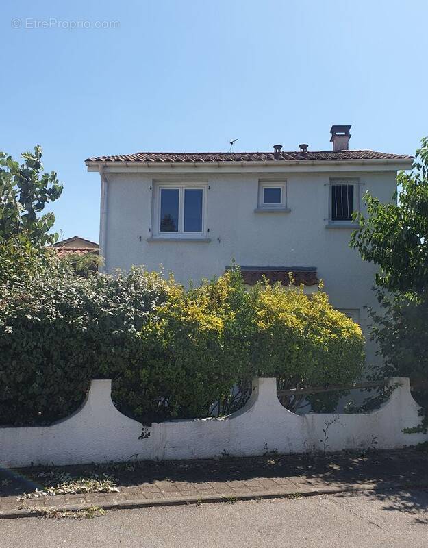 Photo 1 - Maison à SAINT-FONS