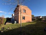 Maison à LA SALVETAT-SAINT-GILLES