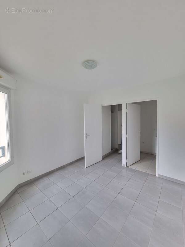 Appartement à LE BOURGET