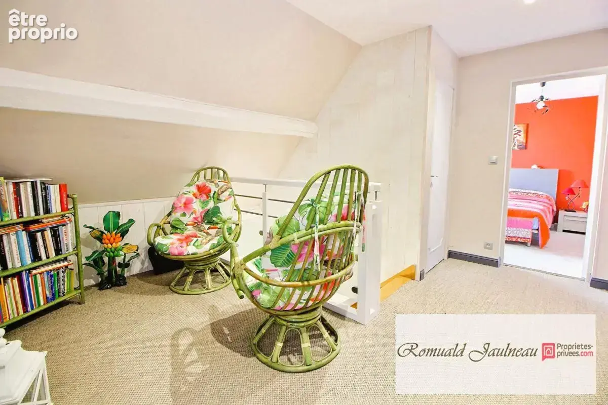 Maison avec Hangar à BONNEVAL - photo 10