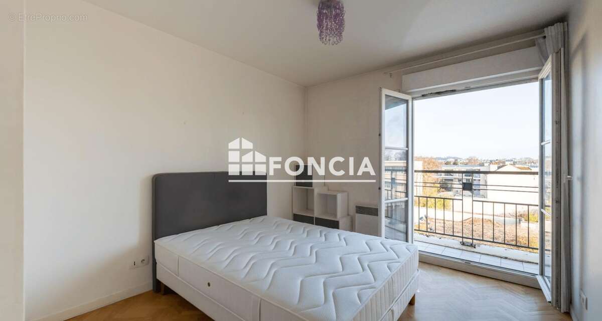Appartement à CHATENAY-MALABRY