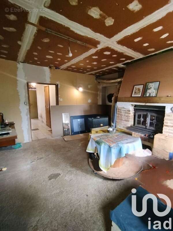 Photo 2 - Maison à LA ROMAGNE