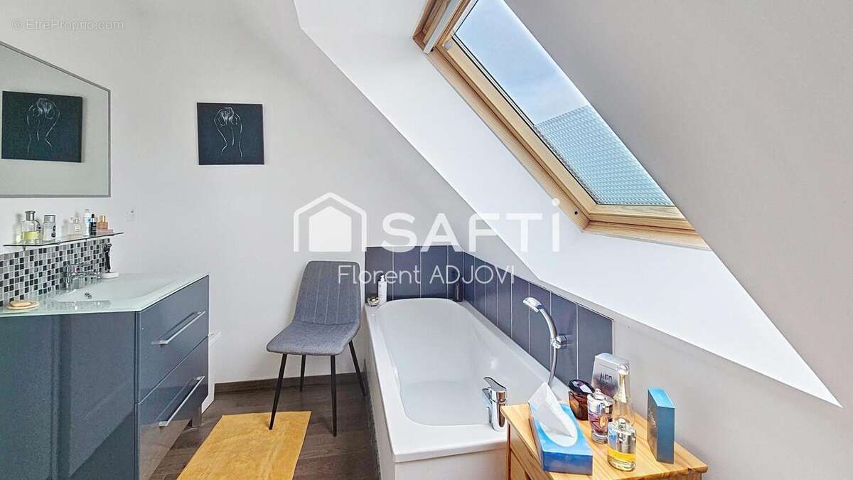 Maison 89 m² à Arneke  - photo 4