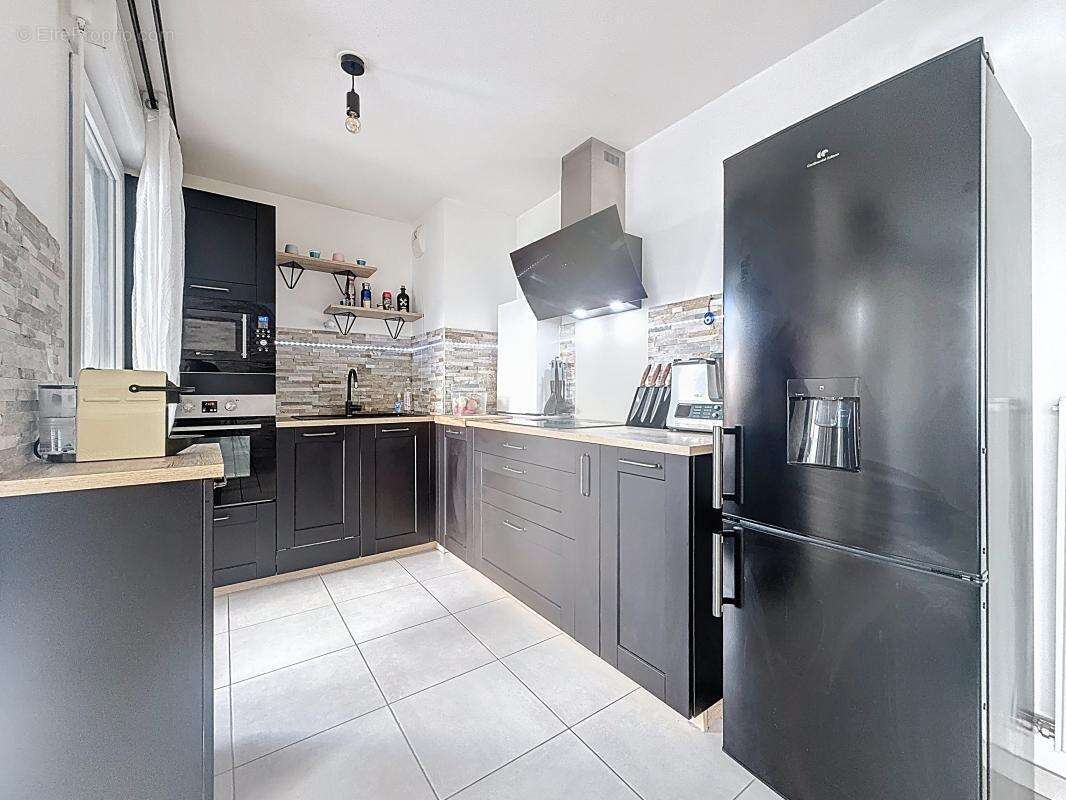 Appartement à VENISSIEUX