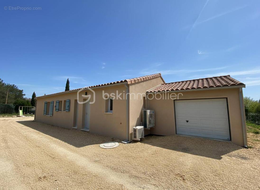 Maison à SAINT-SATURNIN-LES-APT