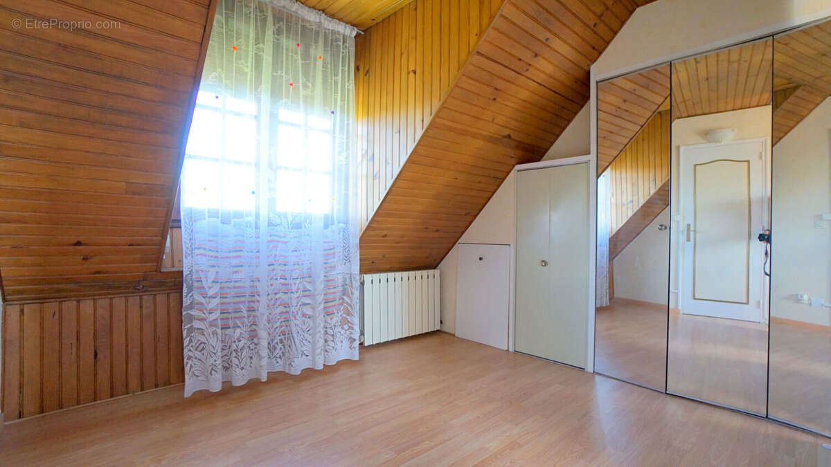 Maison à AUBERGENVILLE