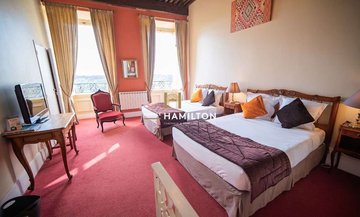 Maison à CORDES-SUR-CIEL