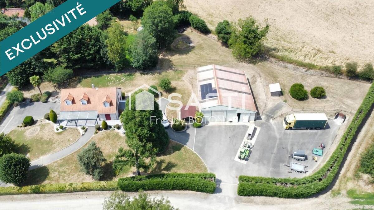 Photo 1 - Maison à COURLAY