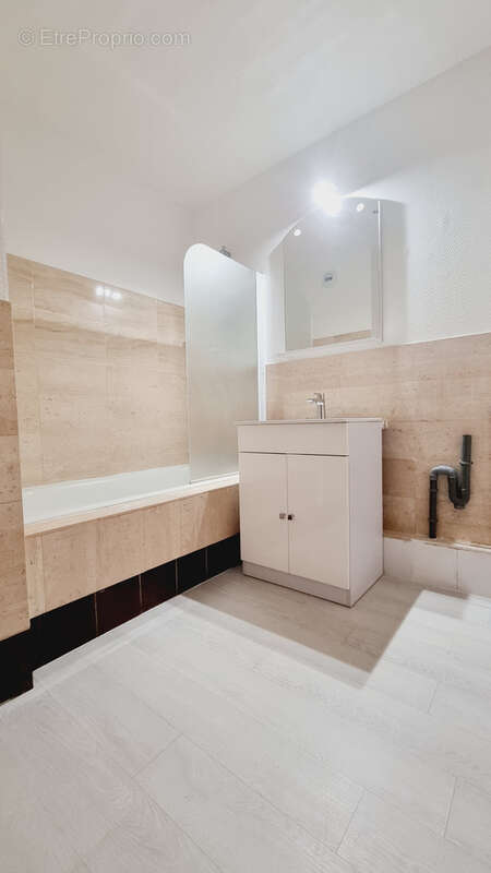 Appartement à FREJUS
