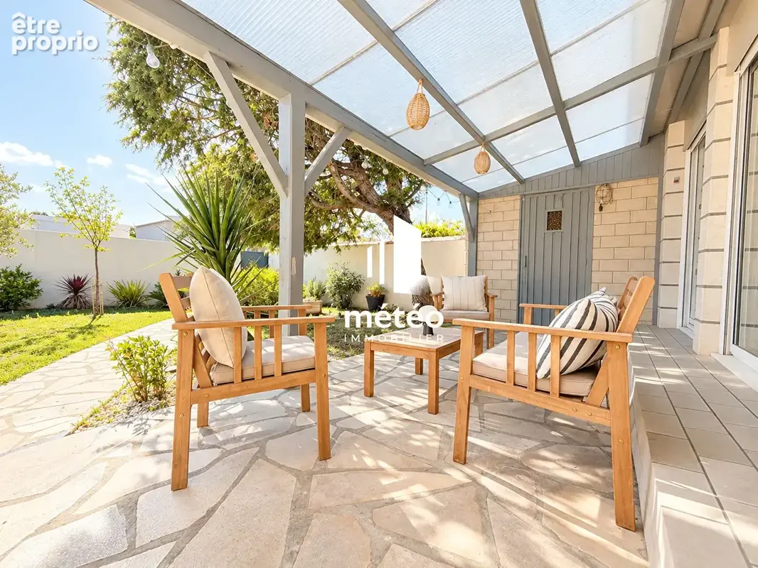 Photo Maison à La Rochelle au prix de 339 000€