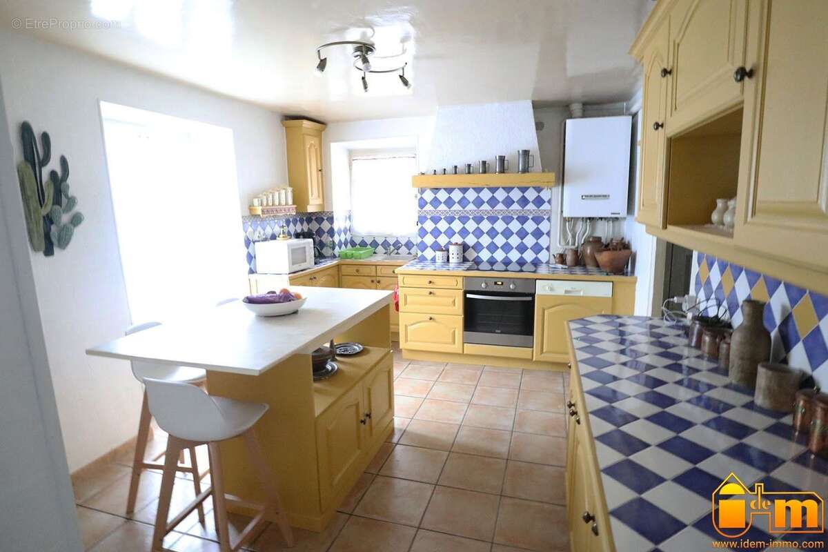 Maison à GUILLERVAL