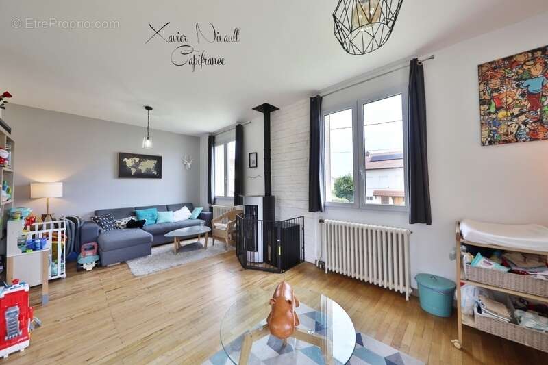 Maison à vendre 7 pièces BOURG EN BRESSE (01) - photo 3