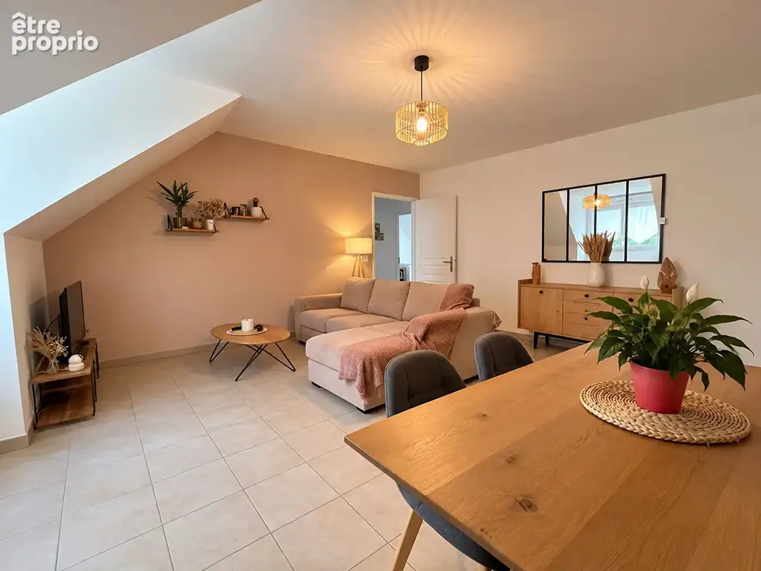 Appartement 4 pièces 86 m² à vendre à Verneuil-En-Halatte (60550) - photo 2