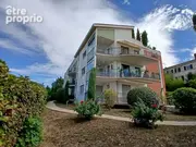 Appartement à LIMAS