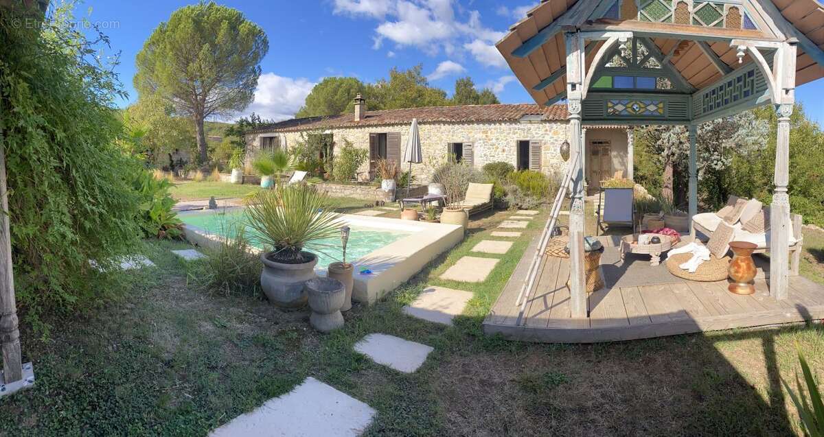 Maison à SAINT-ANDRE-DE-CRUZIERES