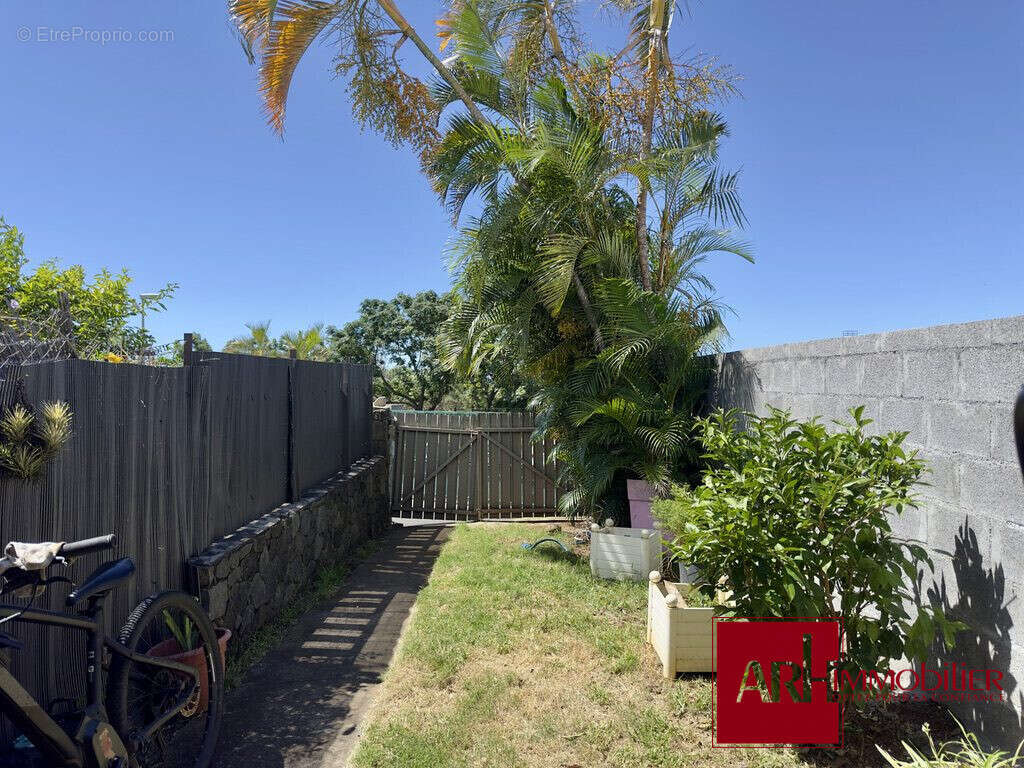 Maison à SAINT-DENIS