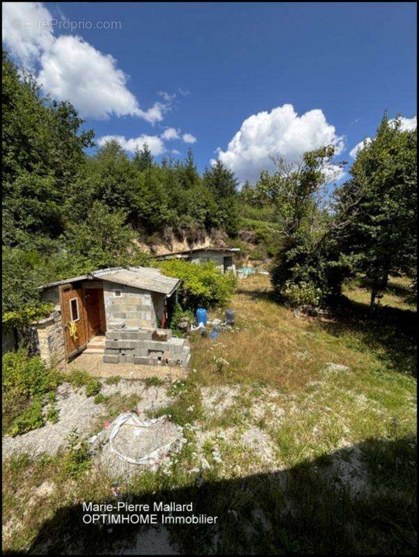 Maison à finir de rénover à ROYERE DE VASSIVIERE (23) - photo 17