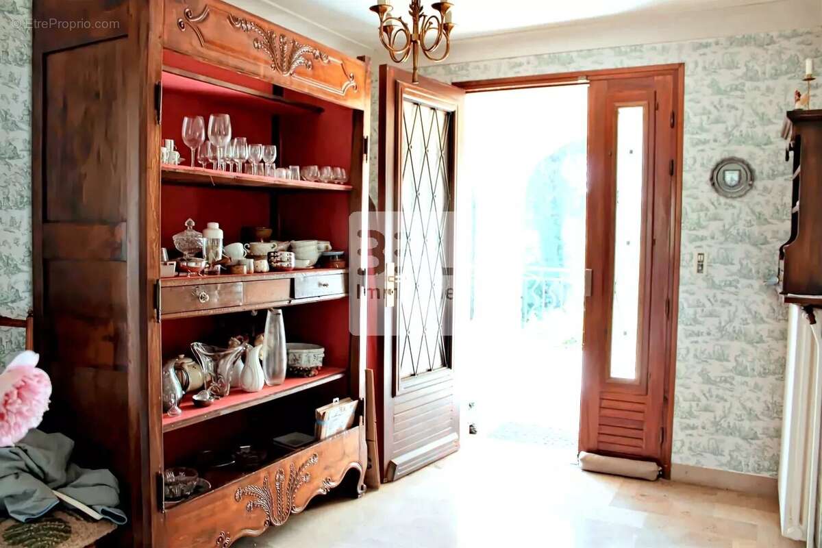 Maison à BAGNOLS-SUR-CEZE