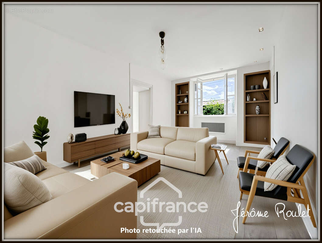 Maison en pierre à vendre 5 pièces 2 chambres Nombreuses Dépendances Terrain 22 400 m² Champigny-En-Rochereau (86) - photo 11