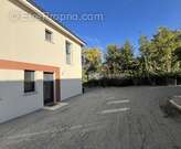 Maison à VILLENAVE-D&#039;ORNON