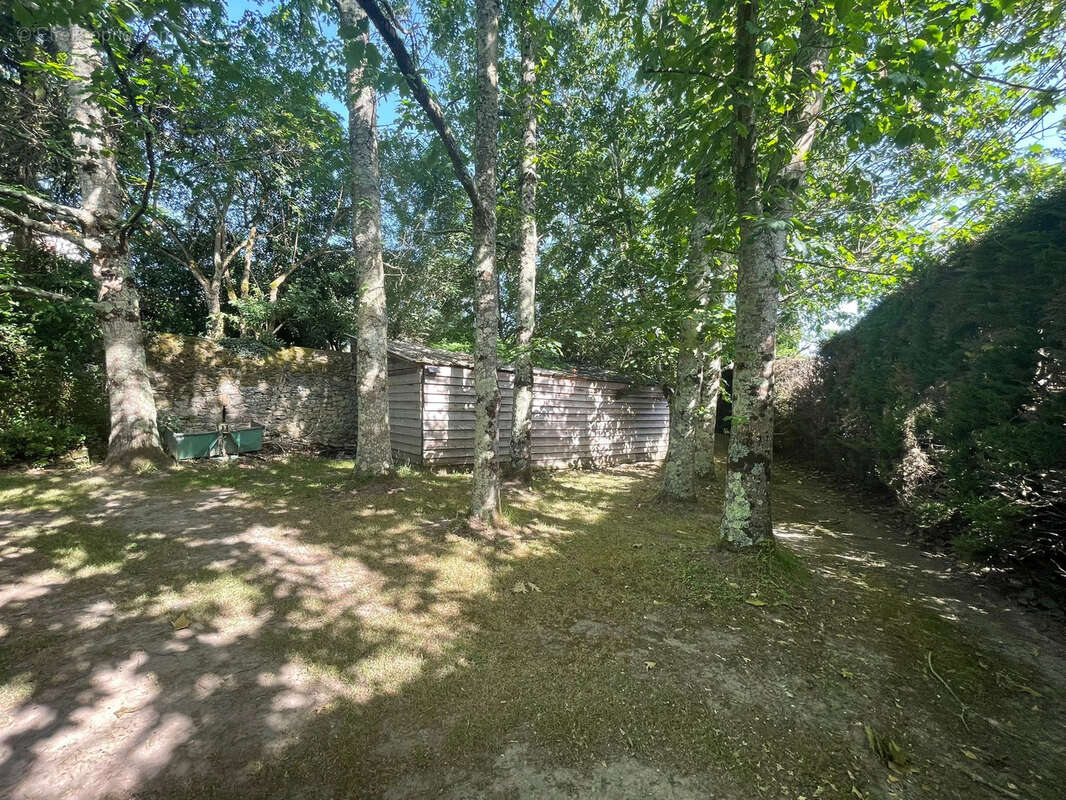 Maison à FROSSAY