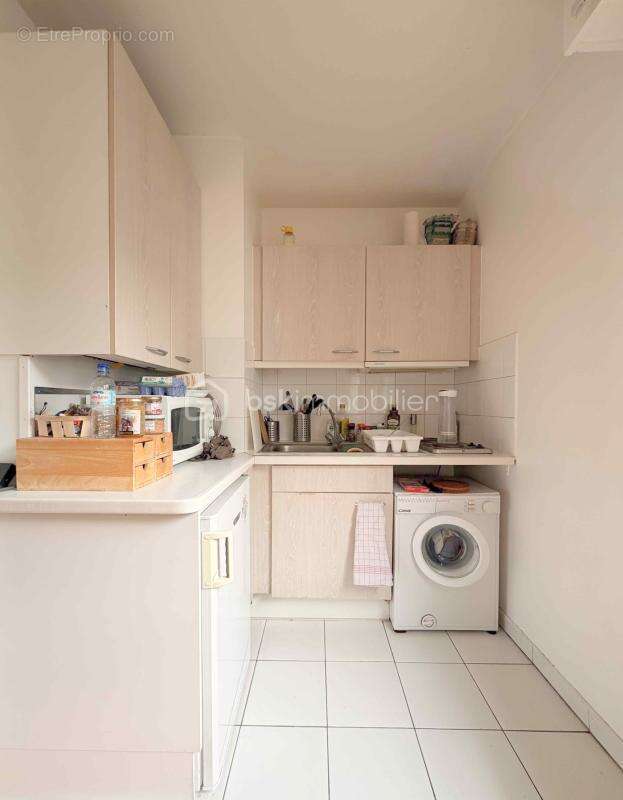 Studio lumineux avec vue dégagée – idéal investisseur - photo 2