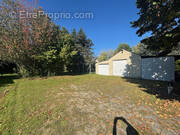 Terrain à VILLEVEQUE