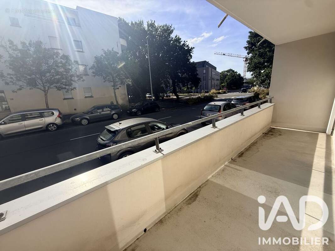 Commerce 65 m² à Rennes  - photo 9