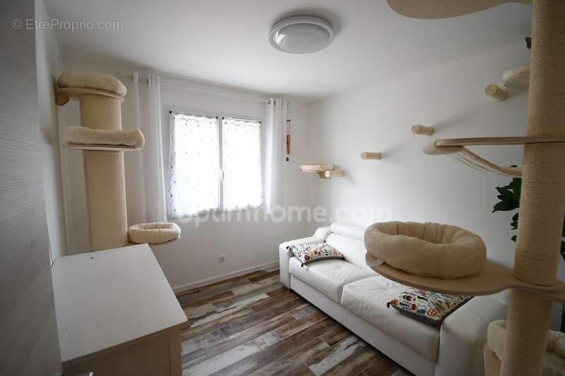 Maison à ALLONDRELLE-LA-MALMAISON