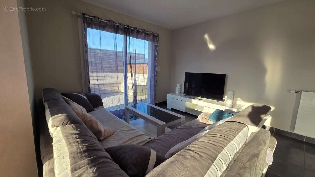 Maison à PLOUIGNEAU