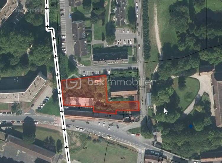 Terrain à PONTPOINT