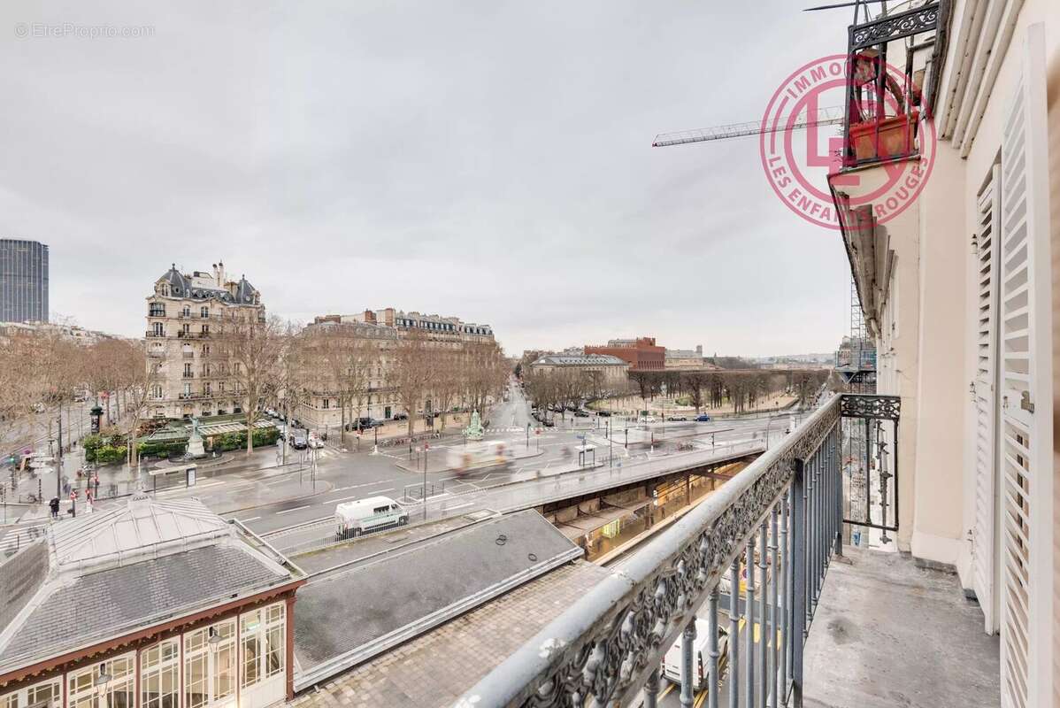 Appartement à PARIS-6E