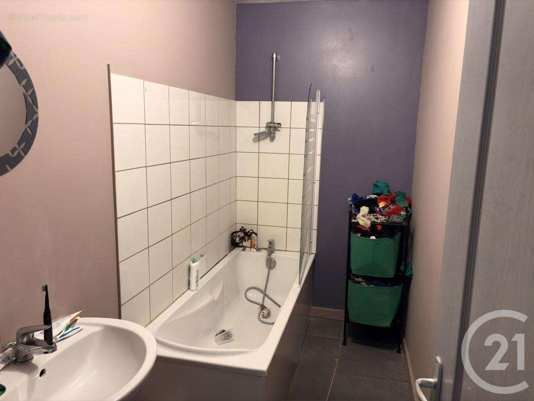 Maison 121 m² à Nesles  - photo 9