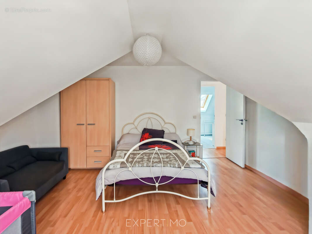 Maison à ROISSY-EN-BRIE