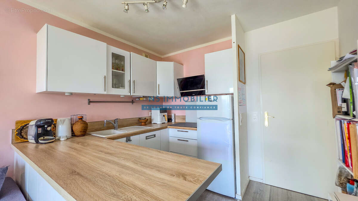Appartement F2 41m2 + Balcon + Parking - photo 7