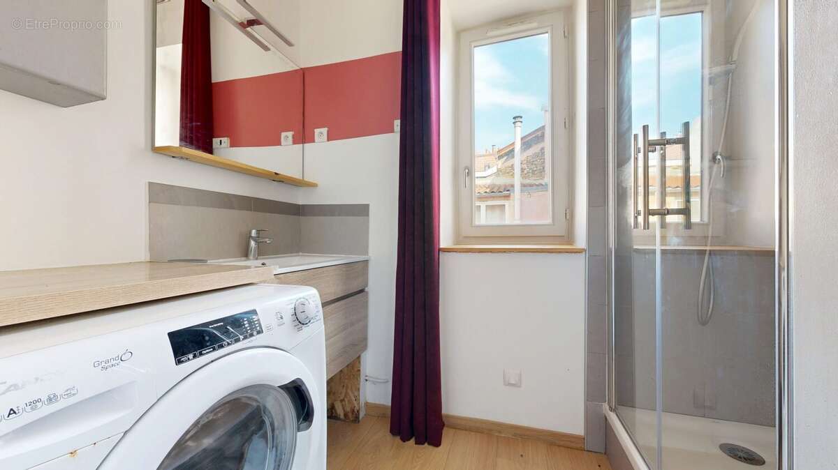 Appartement à LYON-1E