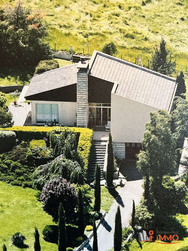 Maison 125 m² à Boisset-Saint-Priest  - photo 2