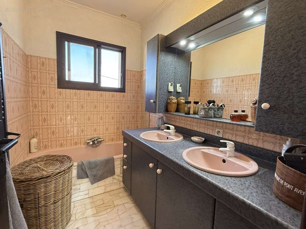 Maison à PUISSALICON