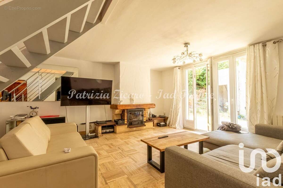 Photo 3 - Maison à LA VILLE-DU-BOIS