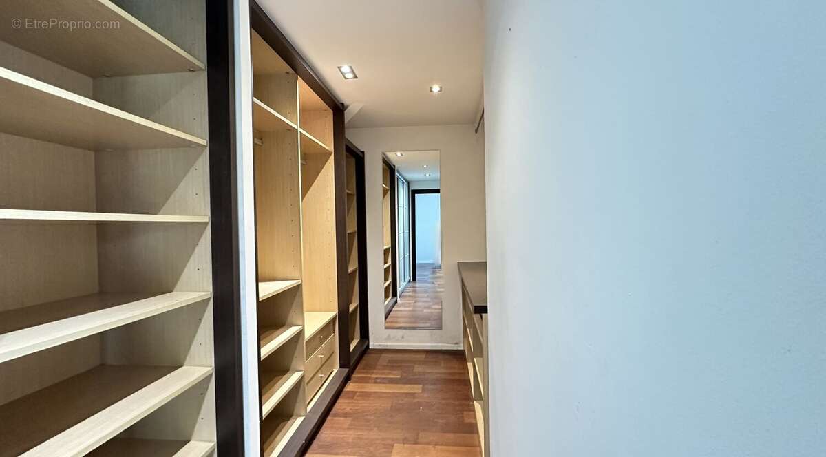 Villa d'architecte de type t5 de 136 m2 avec piscine - photo 18