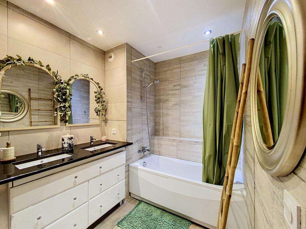 Appartement à SEYSSUEL
