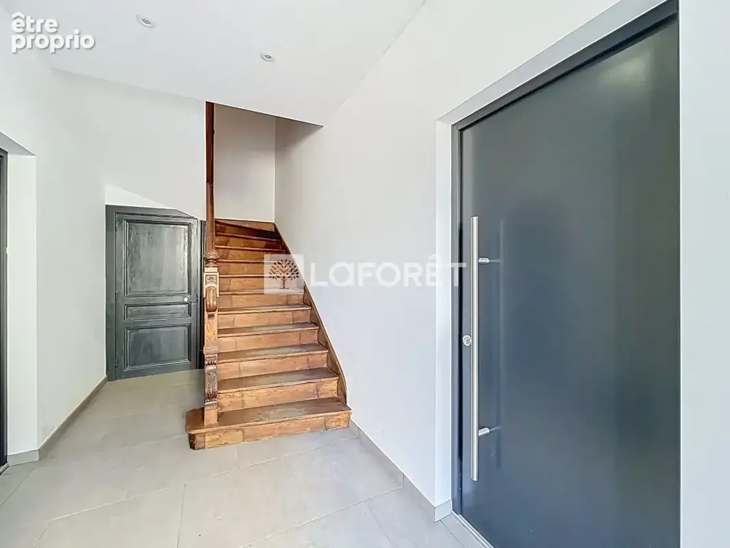 Immeuble Saint Symphorien D'Ancelles - photo 2