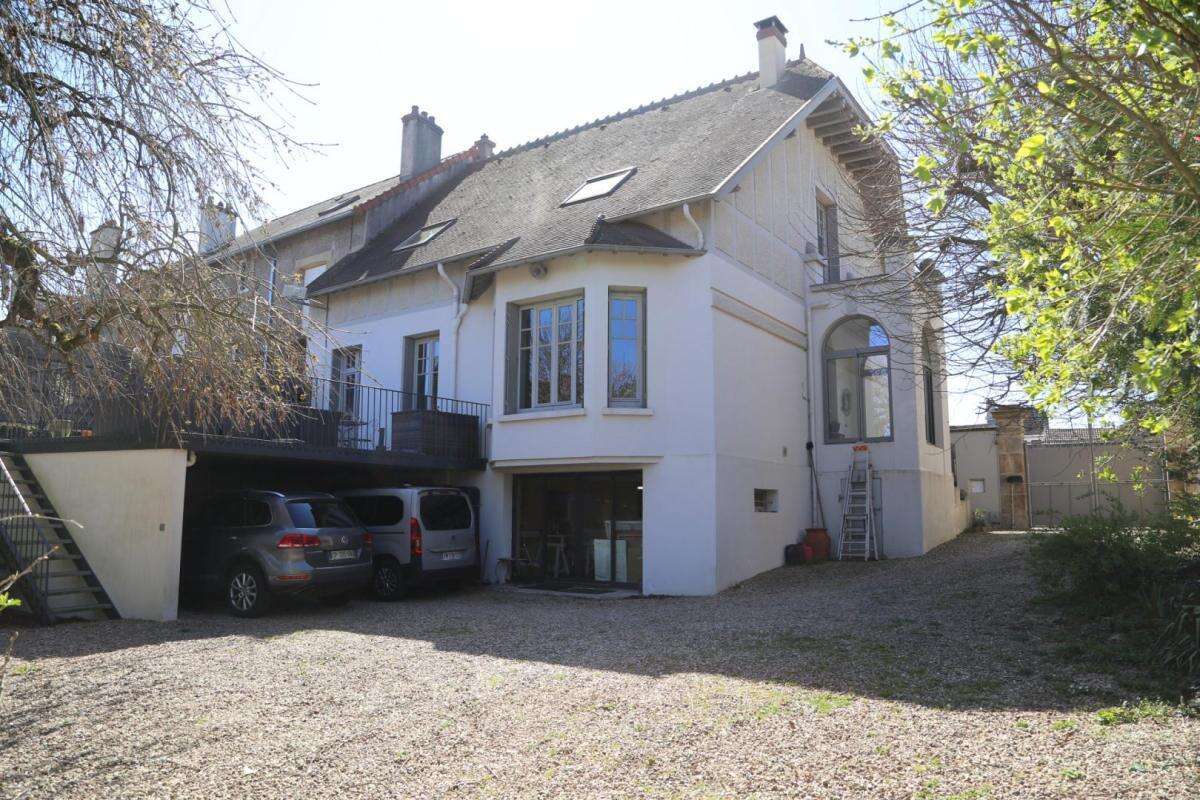 Maison à AUTUN